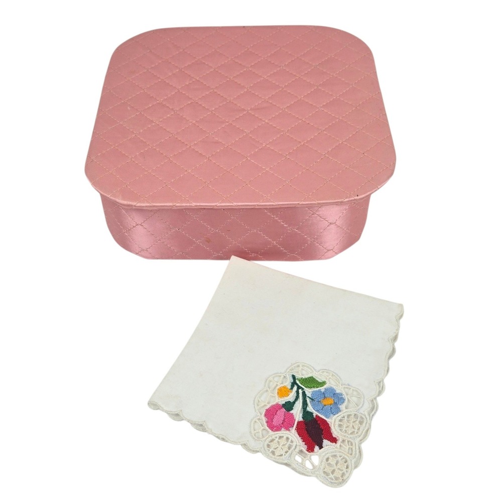 Vtg 50s Vanity Handkerchief Box Quilted Satin Pink 8x8x2" w Embroidered Hanky